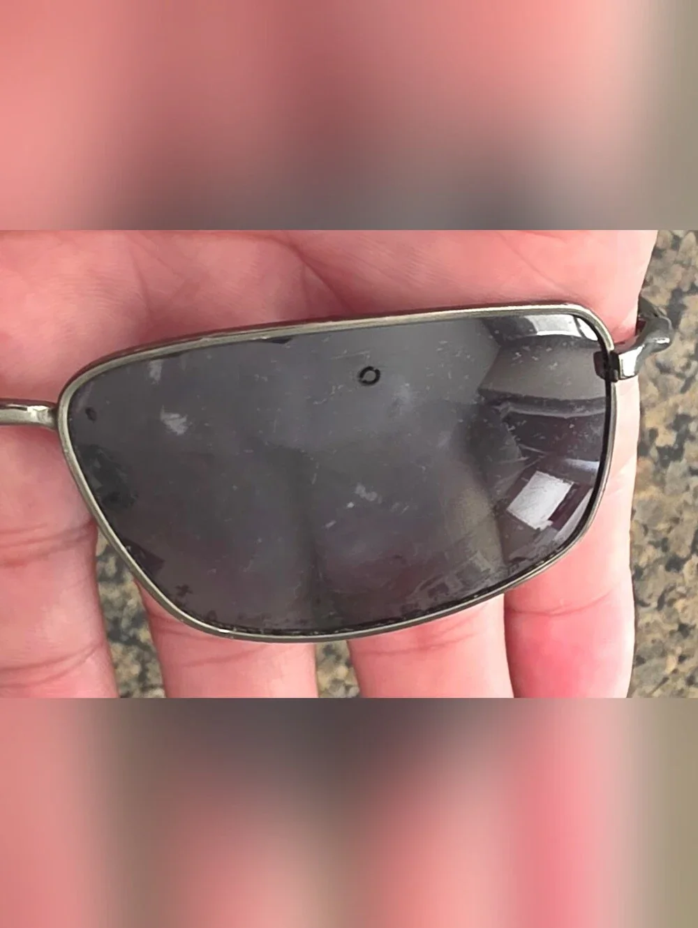 Oakley Sunglasses W Square Wire OO4075-04 Carbon color Frame W/ Grey POLARIZED